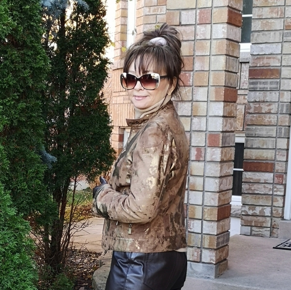 Hugo Boss leather jacket.  Stunning. Perfect